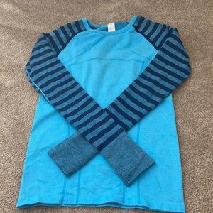 ivivva girls discontinued size 12 striped blue long sleeve breathable tee